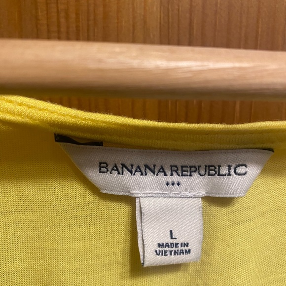 Banana Republic Yellow Tank Top with Bow - Picture 2 of 3
